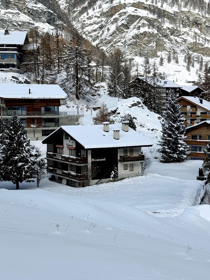 Multi-family house with great potential in a green idyll and Matterhorn (5)