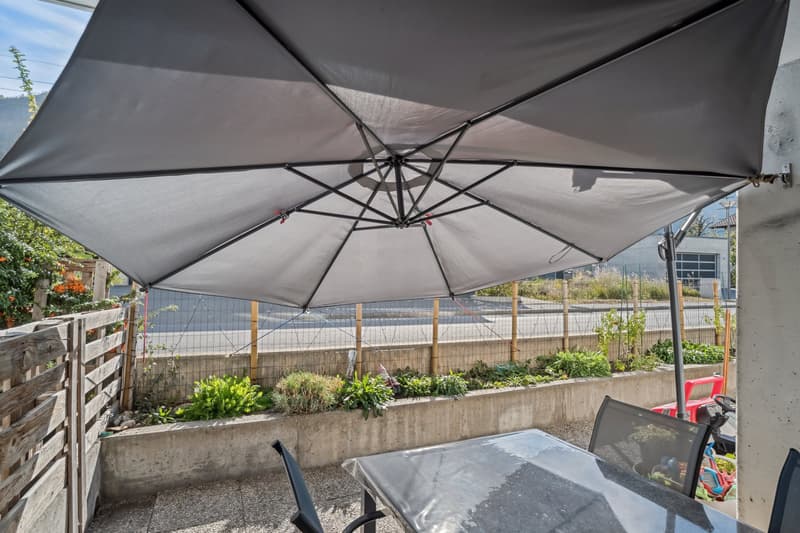 Appartement confortable de 4,5 pièces dans le quartier de villas attractif de Raron (7)