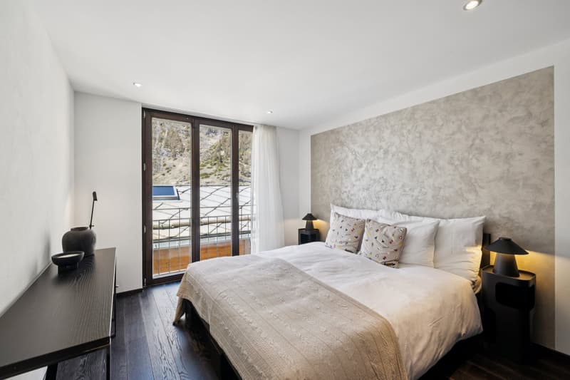Exclusive second home with Matterhorn view (8)