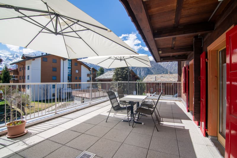 Appartamento di chalet al 2° piano vicino alla ferrovia di montagna (8)
