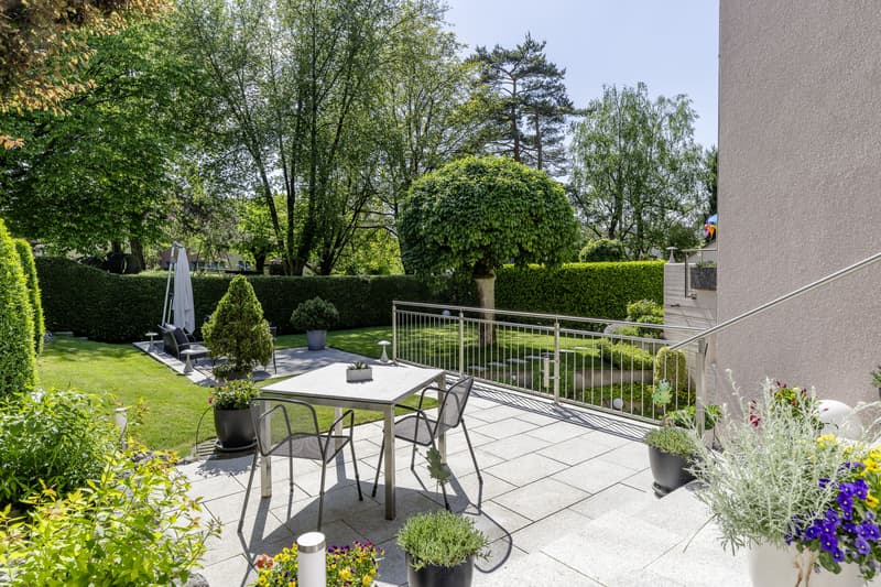 Familienparadies mit sonnenverwöhnten Garten (6)