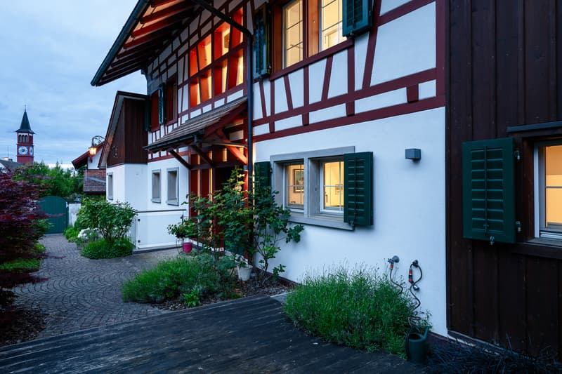 Maison de 11 pièces avec 7 salles de bain & piscine (5)
