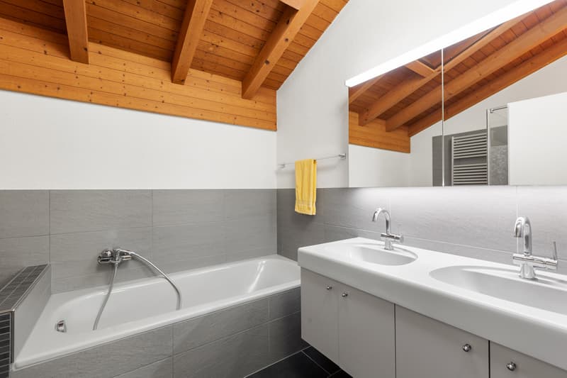 Family oasis with high privacy (5)