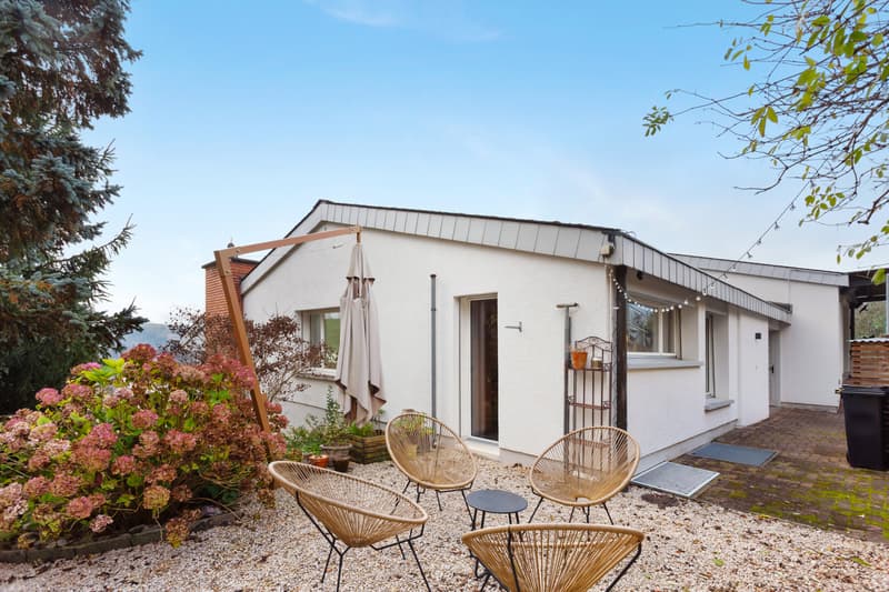 Idyllic meets elegant: Exclusive single-family house (6)