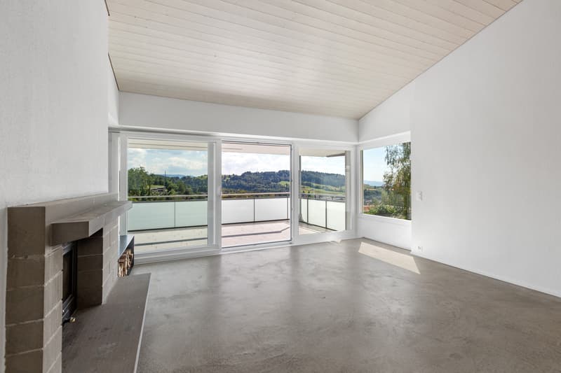 A retreat with a panoramic view (4)
