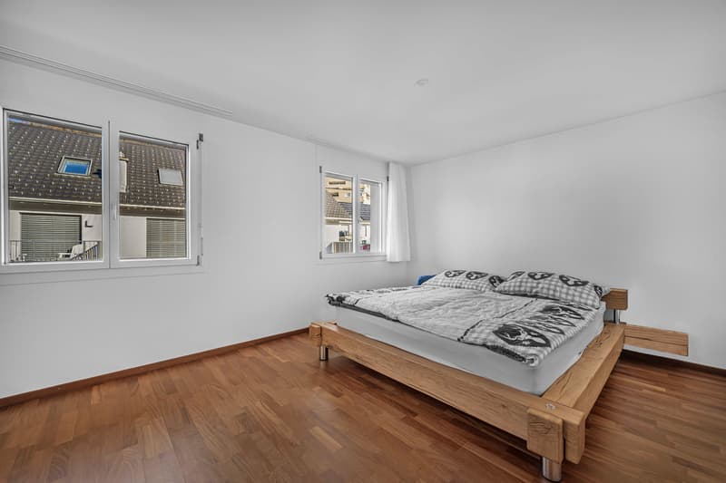 Perfect family home in a quiet village center location (3)