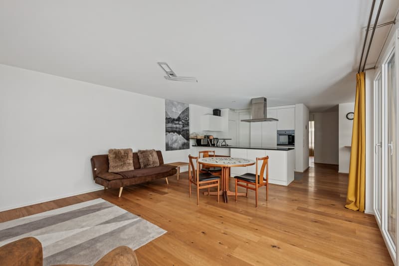 Well-maintained 3.5-room apartment in the heart of Einsiedeln (2)
