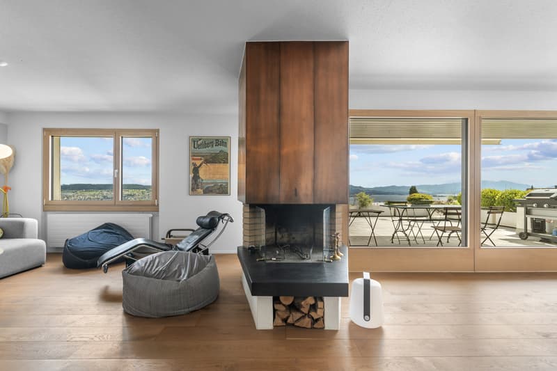 Terraced house with dreamy lake view and design potential (5)