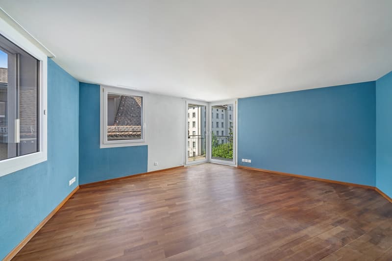 Urban lifestyle in the village center: Attractive 3.5-room apartment (2)
