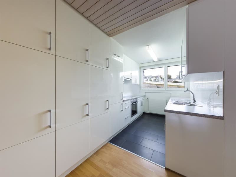 RESERVIERT: Attraktive 4.5-Zimmer-Gartenwohnung in ruhiger Wohnlage (2)