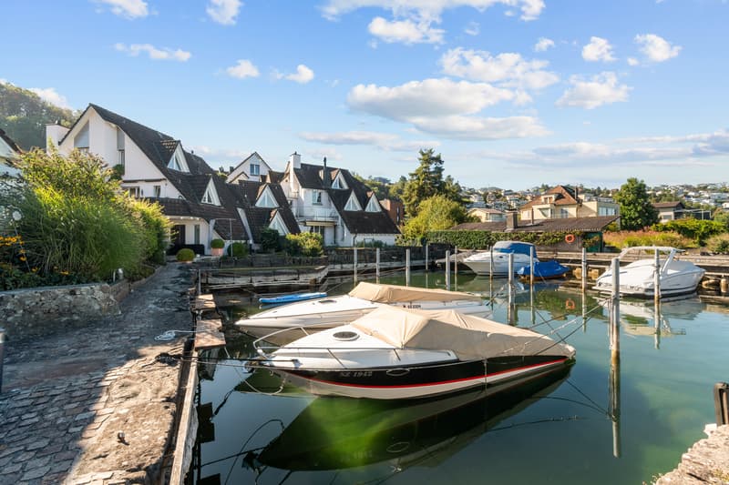 Wohnen am Zürichsee mit eigenem Bootsplatz (1)