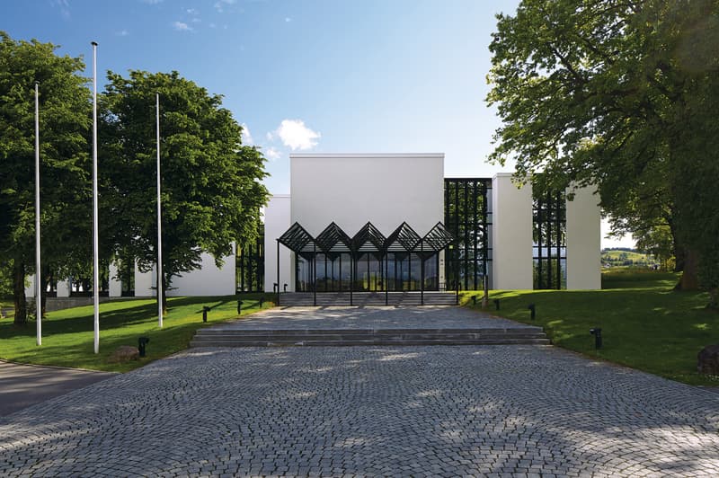 05_Gebäude H_Vorne