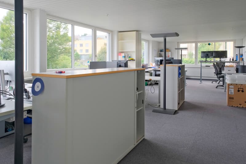 195 - 467 m2 Büro-/Praxisflächen (2)