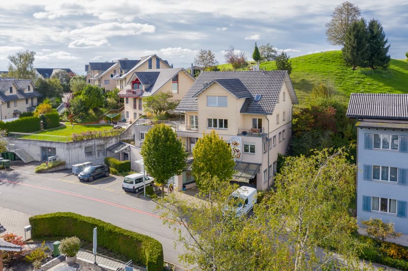 Residential and commercial building with great development potential in the canton of Zug (2)