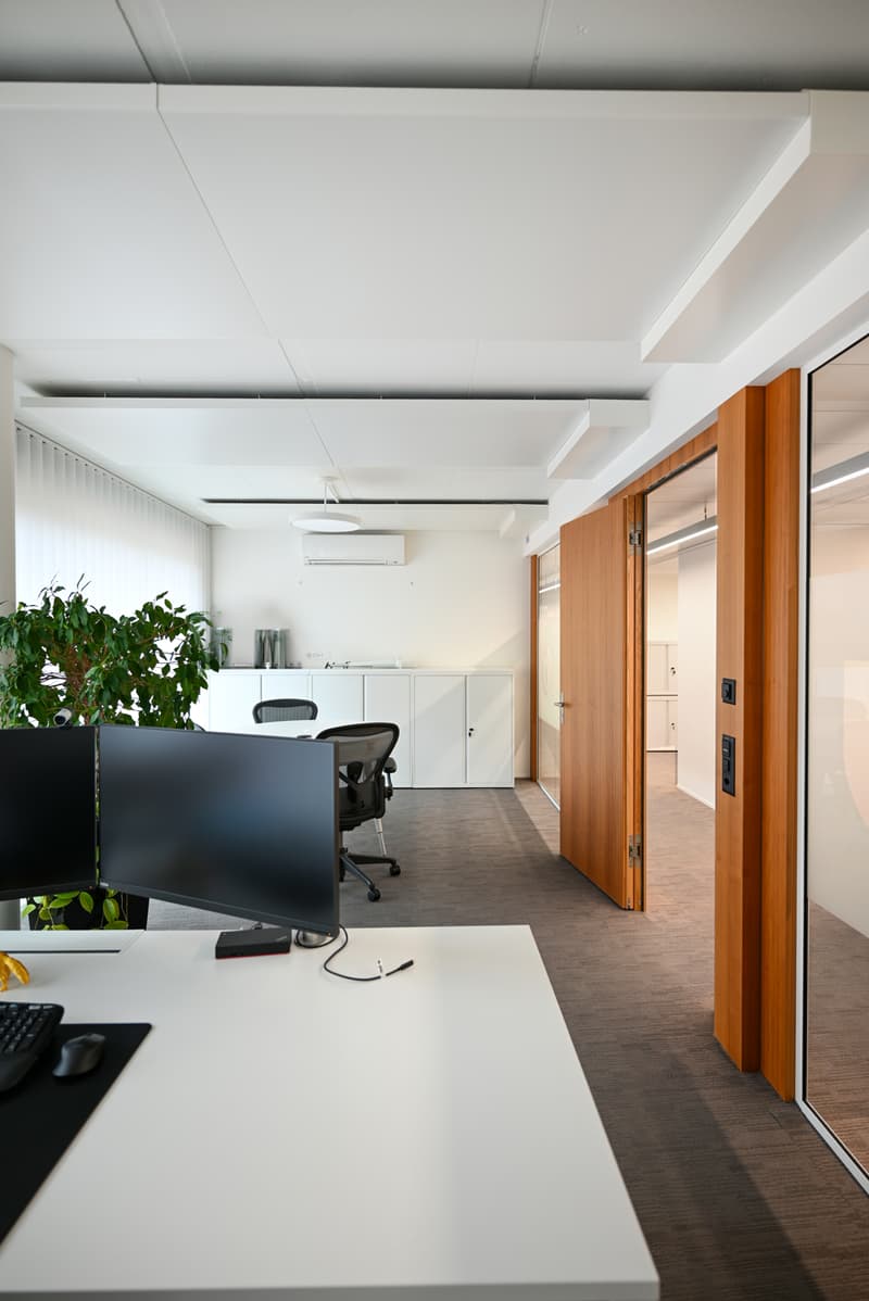Hochwertig ausgebaute Bürofläche an Top-Lage (4)
