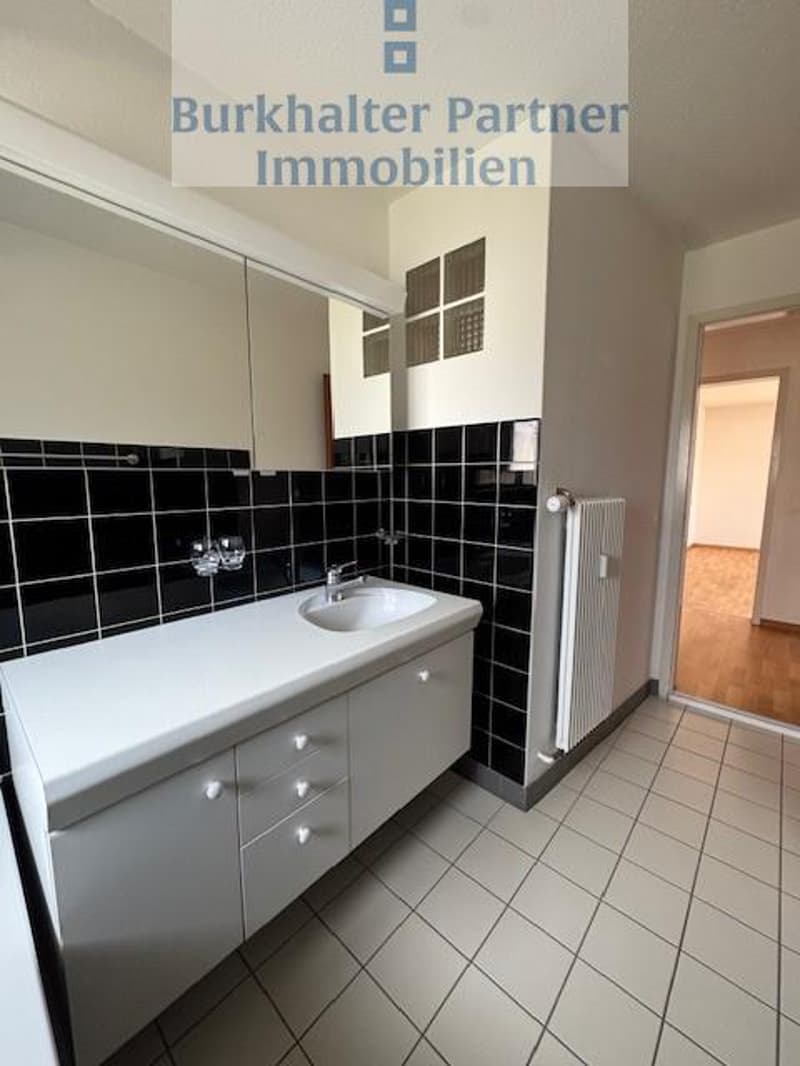 Bright and spacious 3.5-room apartment for rent (7)