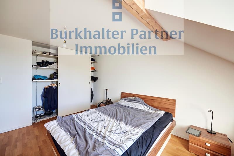 Wunderschöne Dachwohnung mit Galerie in der vorderen Länggasse! (6)