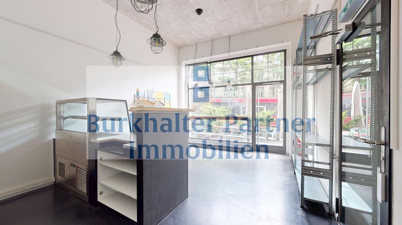 Espace commercial polyvalent d'une superficie totale de 361 m² sur 2 étages dans un emplacement central à Berne - en option avec un espace de stockage supplémentaire (130 m²) au 1er sous-sol Monbijoustrasse 28, 3011 Berne Dans un excellent emplacement au centre-ville de Berne, nous louons à partir du 1er. (7)