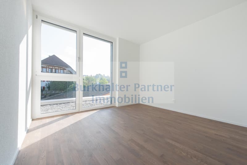 Ihr neues Zuhause mit echter Lebensqualität - geniessen Sie Loggia und Terrasse (5)