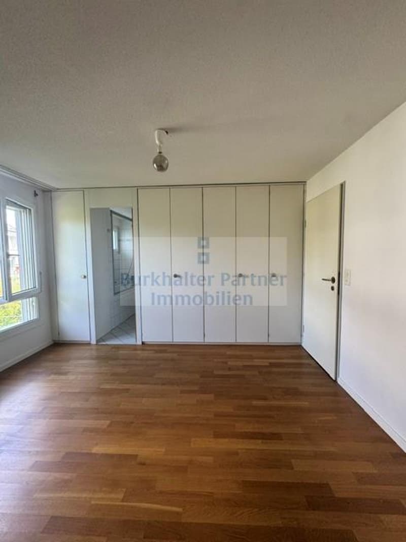 Helle 4,5-Zimmerwohnung am Dianaweg 8 in Liebefeld (7)
