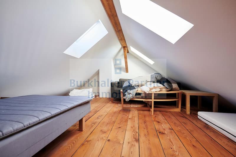 Wunderschöne Dachwohnung mit Galerie in der vorderen Länggasse! (8)