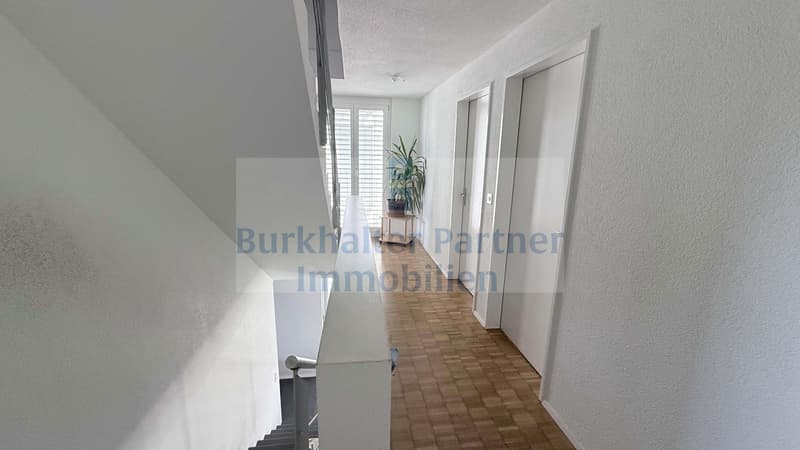 Charmantes Einfamilienhaus mit Gartensitzplatz in Roggwil (9)
