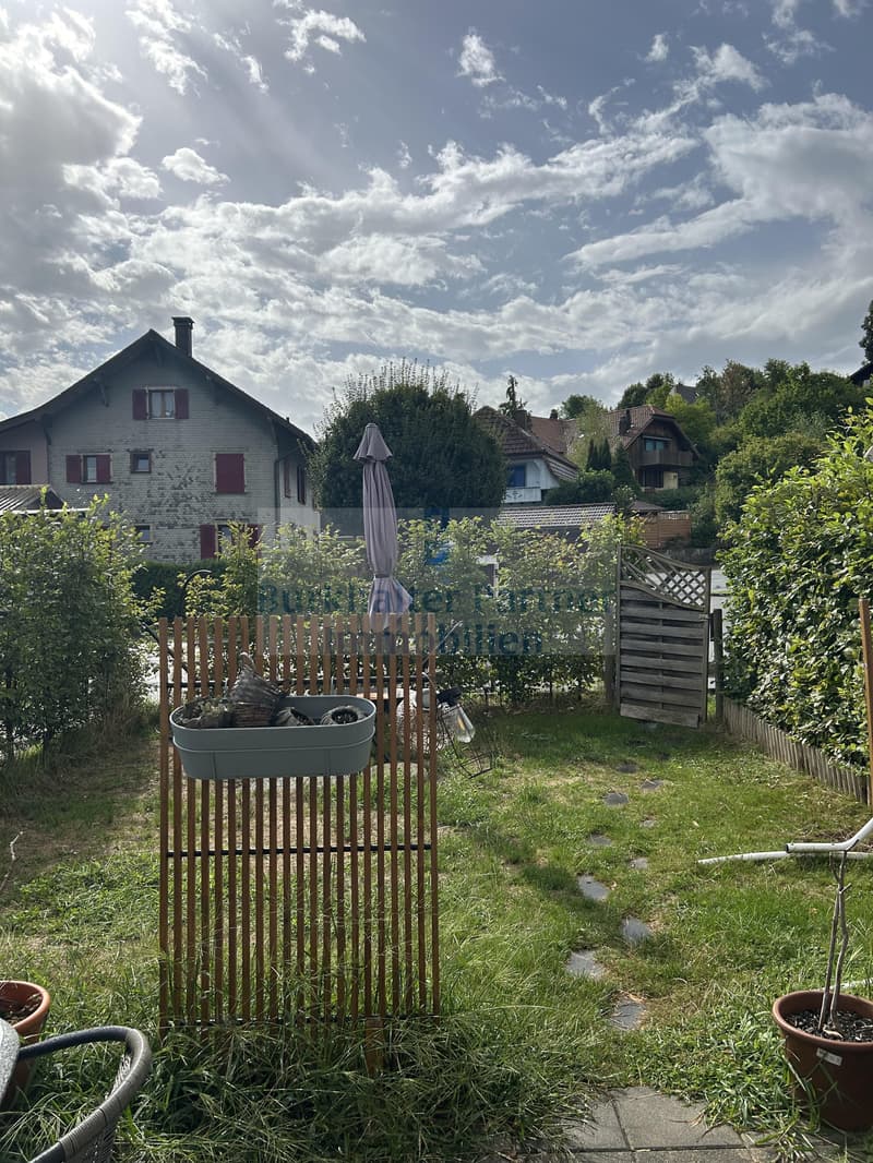 Charmantes Einfamilienhaus mit Gartensitzplatz in Roggwil (2)