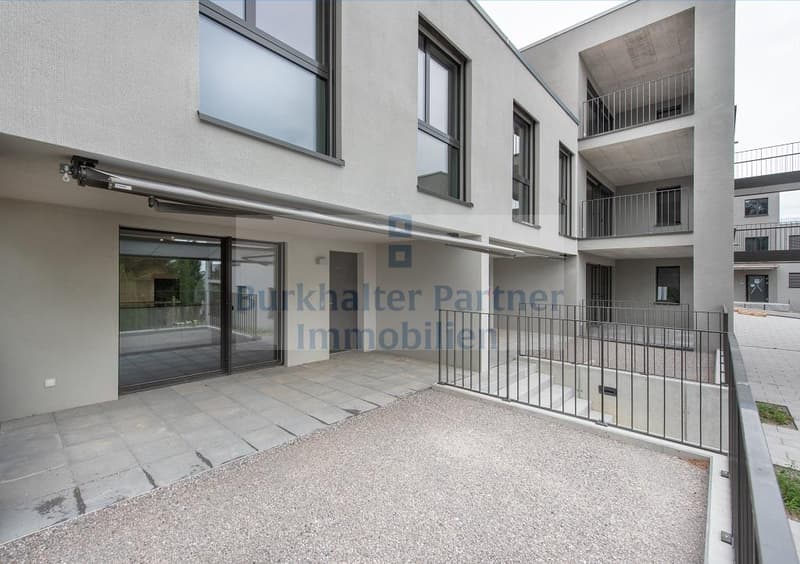 Loggia mit privater Rasenfläche (10)
