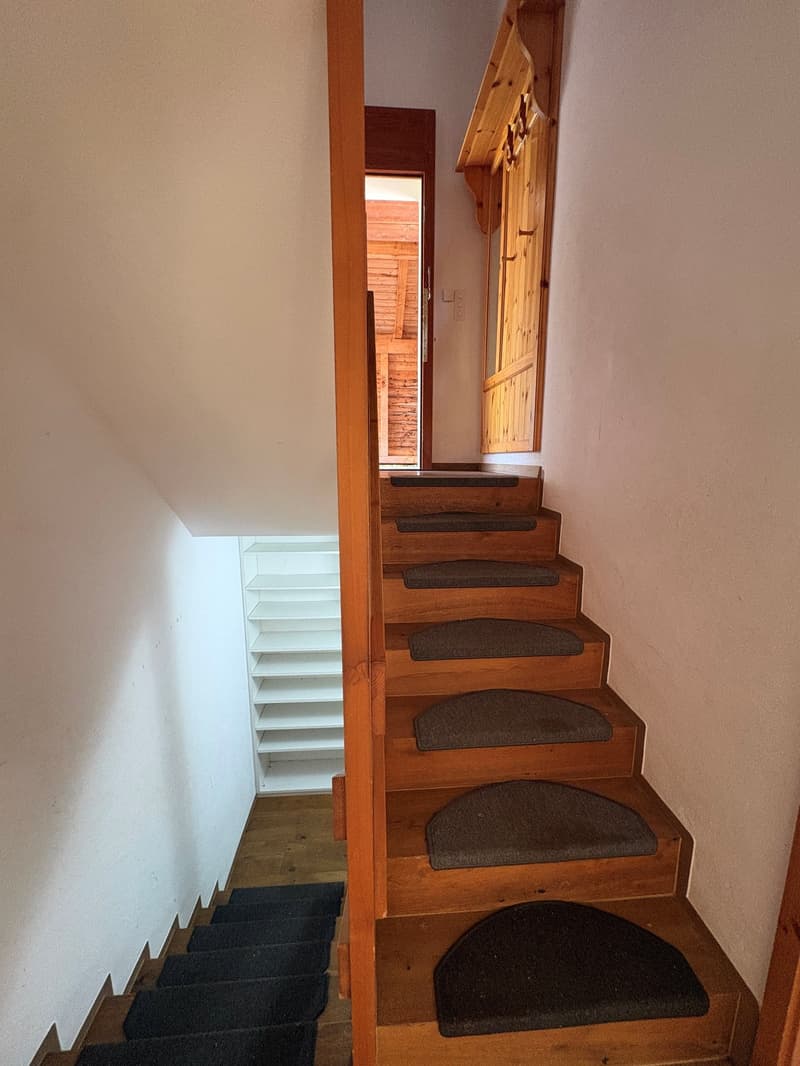 Ampia casa unifamiliare di 4,5 locali a Brienz – disponibile immediatamente! (18)