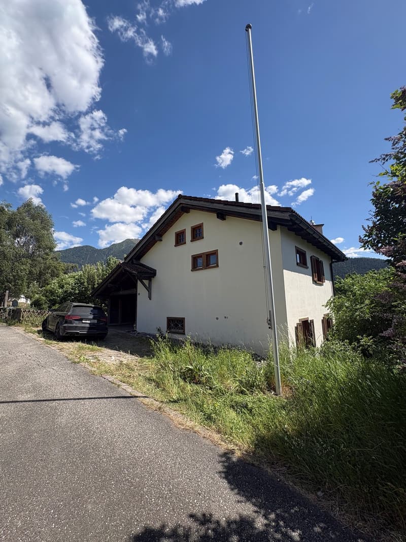 Ampia casa unifamiliare di 4,5 locali a Brienz – disponibile immediatamente! (11)