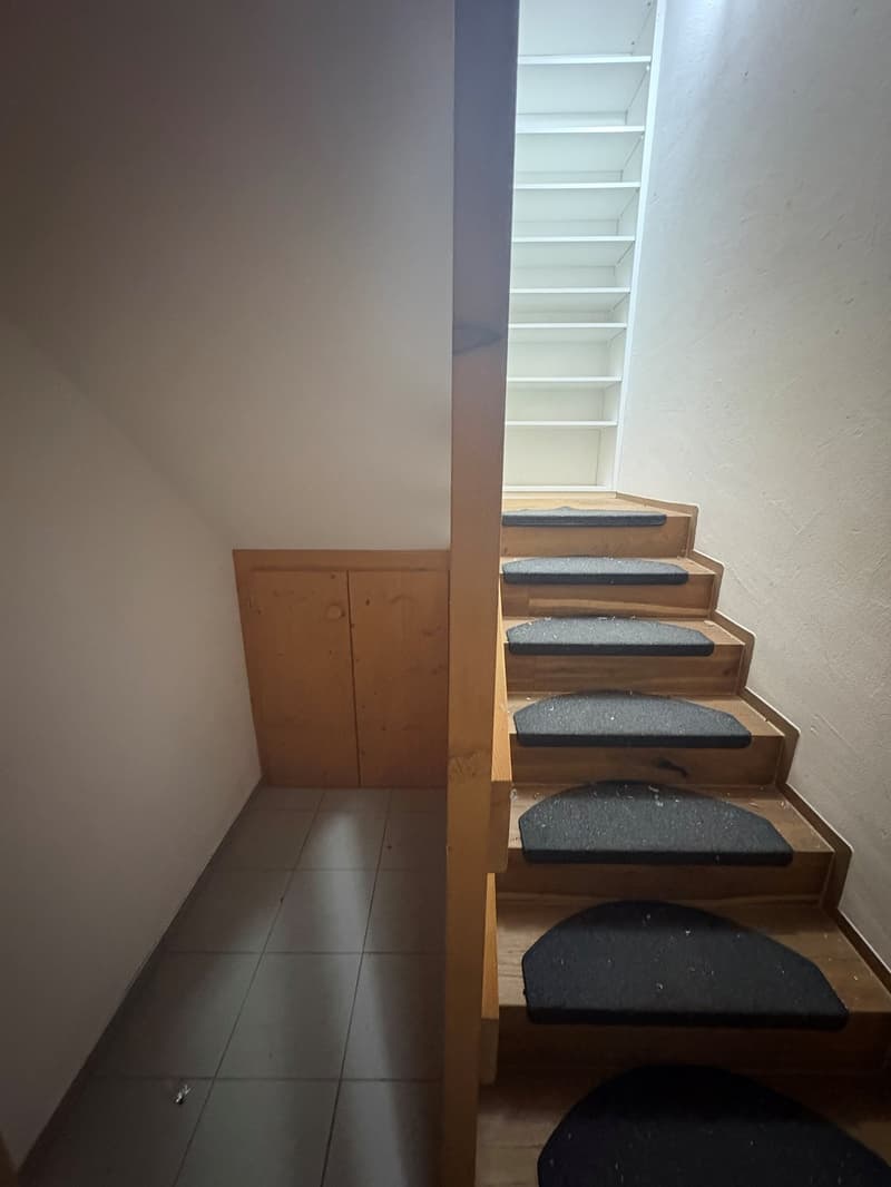Ampia casa unifamiliare di 4,5 locali a Brienz – disponibile immediatamente! (24)