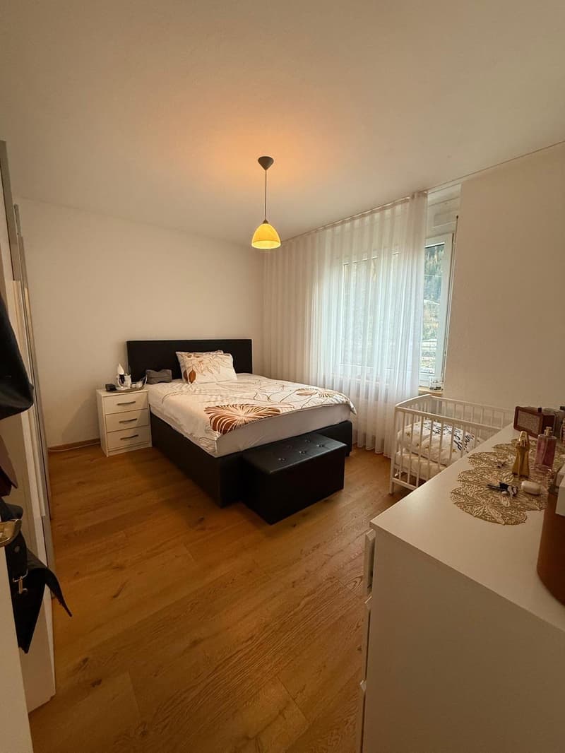 Bright 5.5-room apartment in Thusis – available immediately! (4)