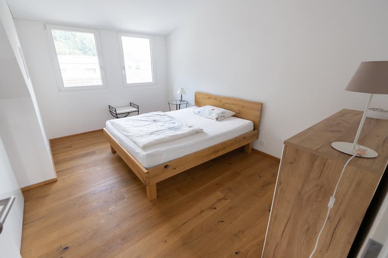Sehr schöne 3.5-Zimmer-Dachwohnung mit toller Aussicht in Jenins (8)