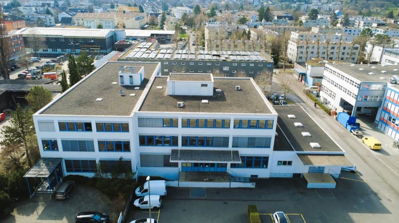 Versatile commercial property with development potential in Allschwil (3)