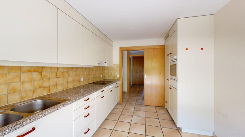 Appartement attractif de 4,5 pièces dans un quartier résidentiel préféré (6)