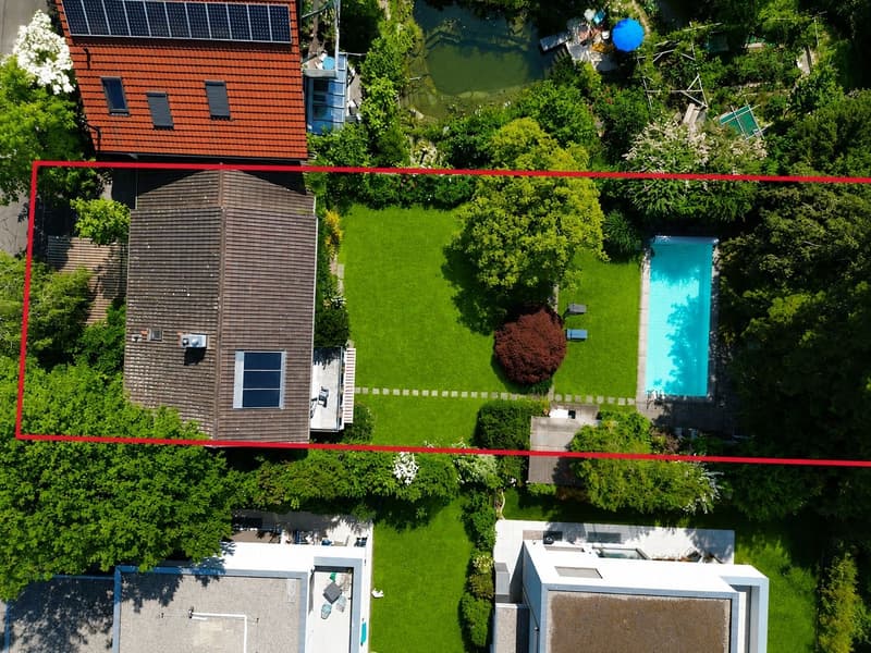 Maison de famille exclusive de 5,5 pièces avec espace extérieur spacieux (2)