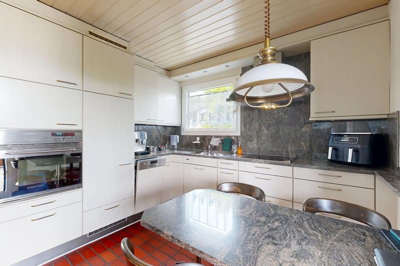 Ampia casa semi-detachata di 6,5 locali con vista panoramica (4)