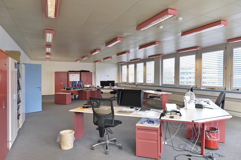 Gewerbegebäude mit rund 4’000 m² Nutzfläche im Bachgraben (5)