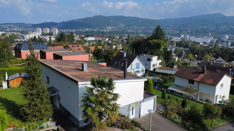 5.5-Zimmer Einfamilienhaus mit traumhafter Weitsicht an exklusiver Wohnlage (17)