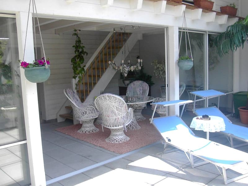 6-Zimmer Dach- Maisonette-Wohnung mit Wintergarten und schöner Terrasse (7)
