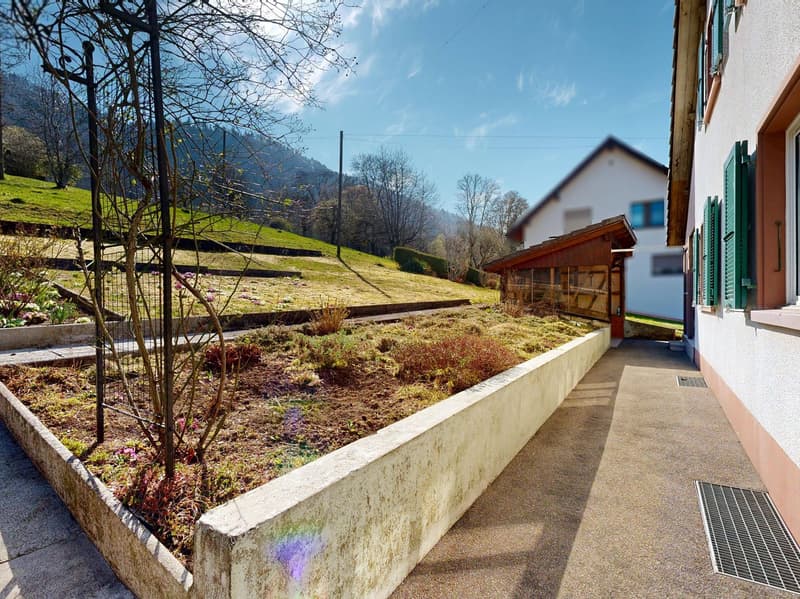 4.5-Zimmer-Einfamilienhaus in idyllischer Umgebung (12)