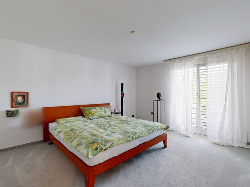 Grosszügiges 6.5-Zimmer Doppeleinfamilienhaus mit schönem Garten (8)