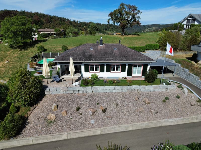 6.5 Zimmer Einfamilienhaus mit schönem Ausblick (10)