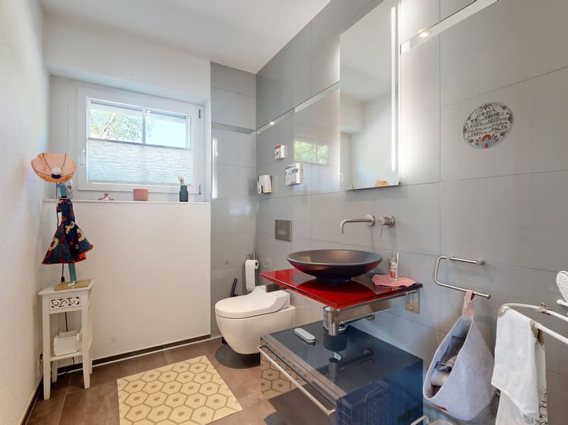 Exklusives 4.5-Zimmer Einfamilienhaus an ruhiger Lage (6)