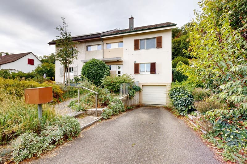 5.5-Zimmer Doppeleinfamilienhaus an ruhiger Lage (1)
