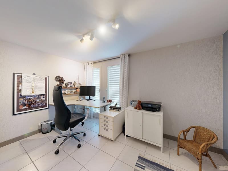 5.5-Zimmer-Einfamilienhaus mit Weitsicht und Gartenidylle (13)