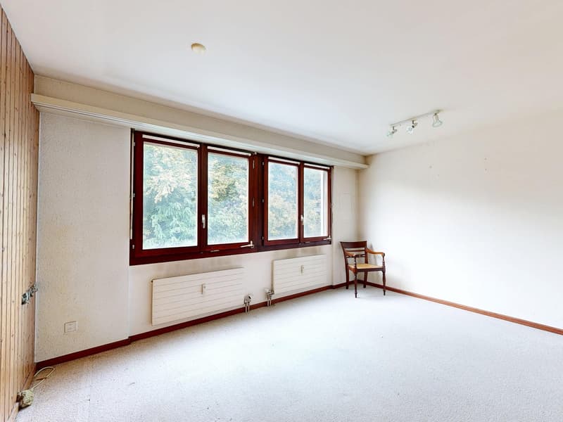 Grosszügiges 5.5-Zimmer-Doppelhaus mit vielseitigem Ausbaupotenzial (9)