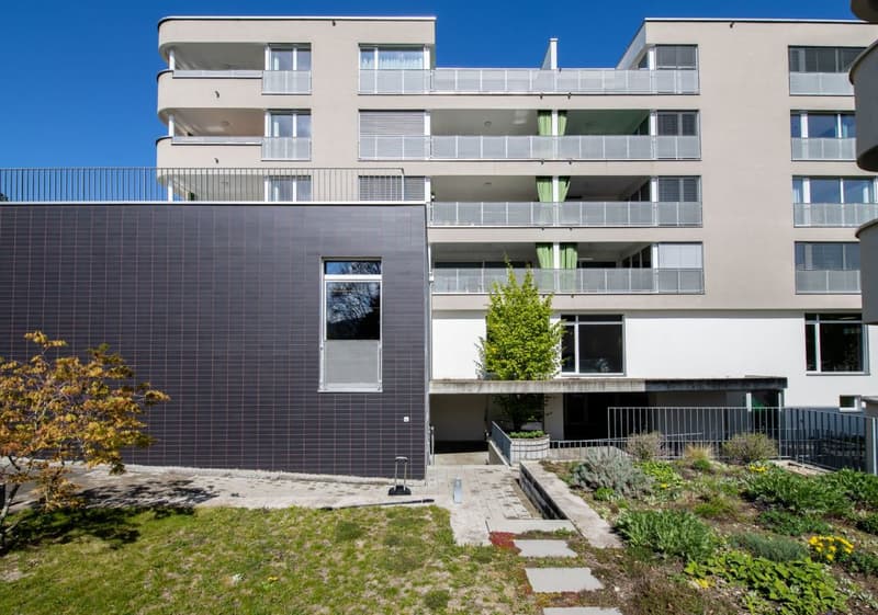 Vicino a Gartenstadt, Münchenstein - Appartamento moderno 2 1/2 locali al 4° piano (1)