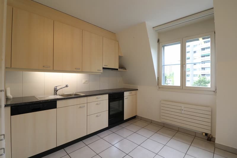Près de Gartenbad Eglisee et Lange Erlen - appartement-maisonnette de 4 pièces confortable au 2e/3e étage (3)