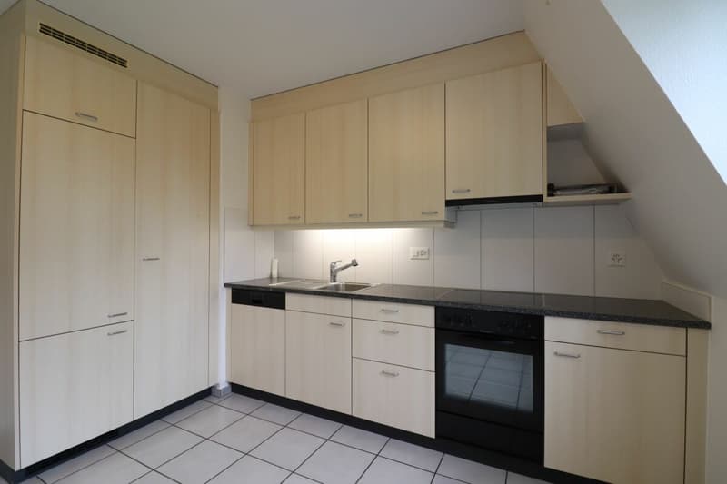 Près de Gartenbad Eglisee et Lange Erlen - appartement-maisonnette de 4 pièces confortable au 2e/3e étage (4)